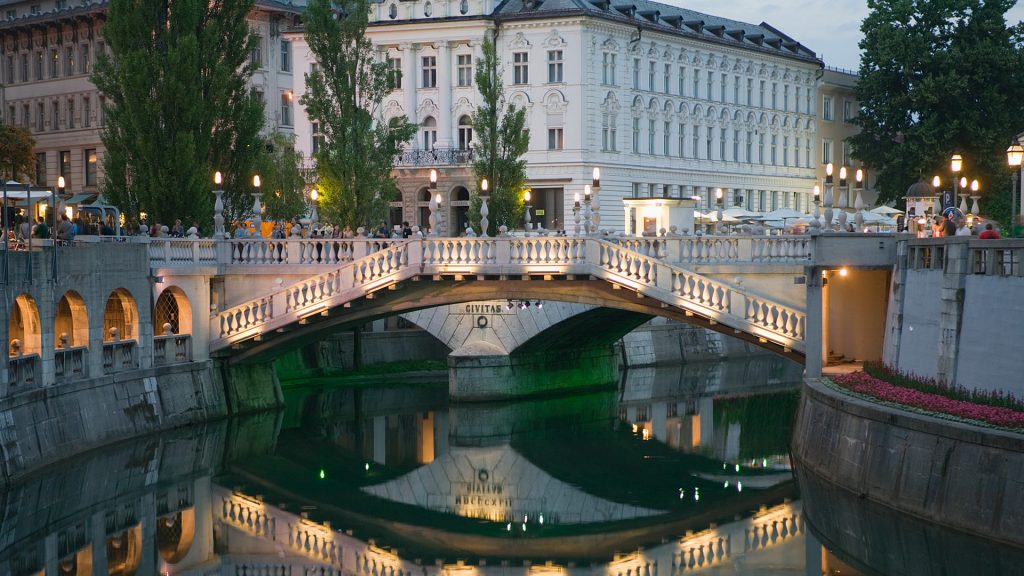 The capital city, Ljubljana, only 35 minutes by car or train.