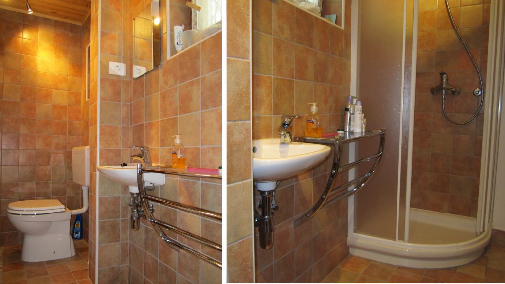 En-suite WC/shower serving the double bedroom.