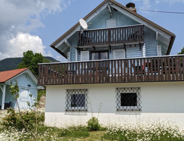 Chalet with large South facing terrace